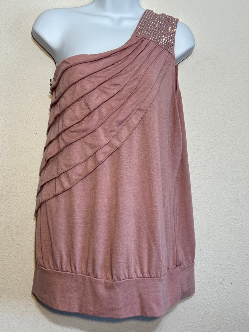 One-Shoulder Rose Pink Pleated Women’s Dress